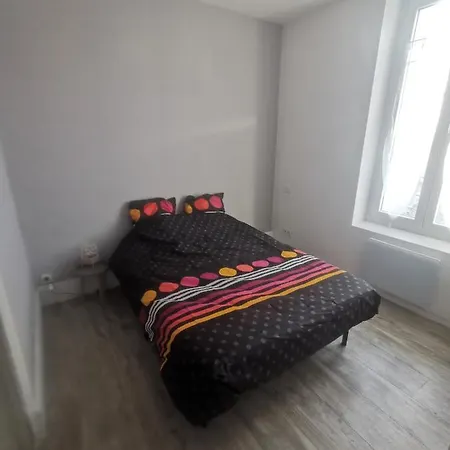 Avec Terrasse * Vichy